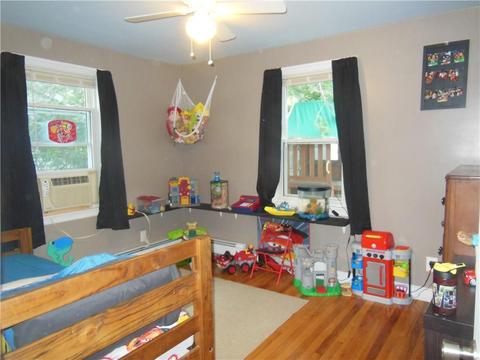34 Macarthur Rd, Woonsocket, RI 02895 photo 15