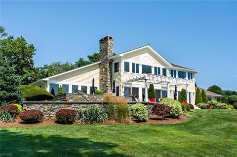 216 Briarcliff Ave, Warwick, RI 02889 photo 3