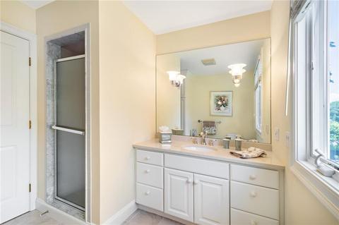 216 Briarcliff Ave, Warwick, RI 02889 photo 37