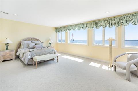 216 Briarcliff Ave, Warwick, RI 02889 photo 34