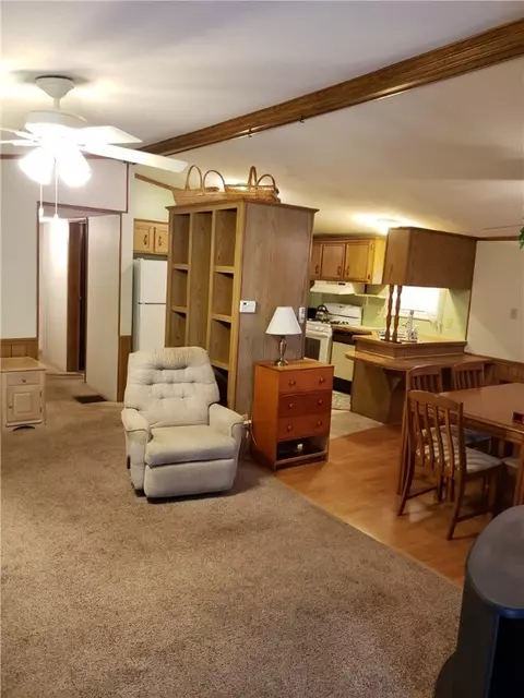 5 Lear Dr, Coventry, RI 02816 photo 8