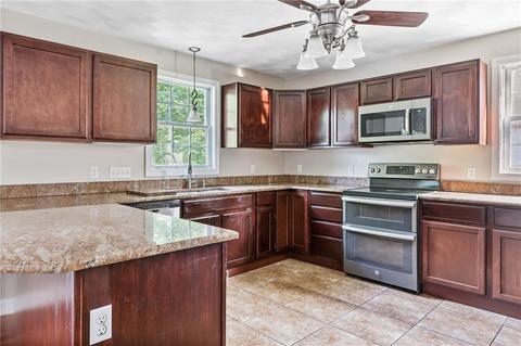 Undisclosed, Woonsocket, RI 02895 photo 4