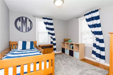 28 Grotto Ave, Warwick, RI 02888 photo 12