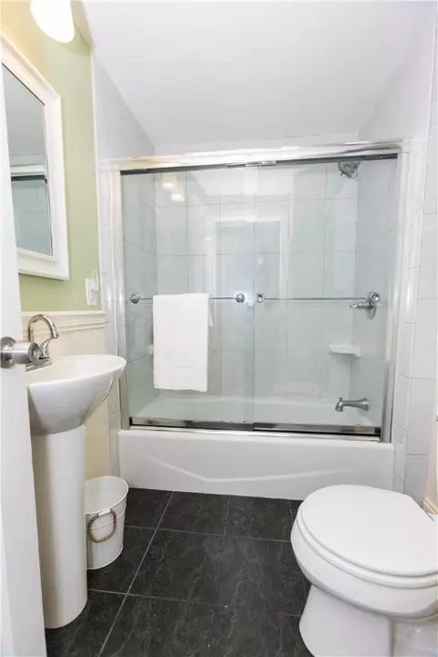 28 Grotto Ave, Warwick, RI 02888 photo 16