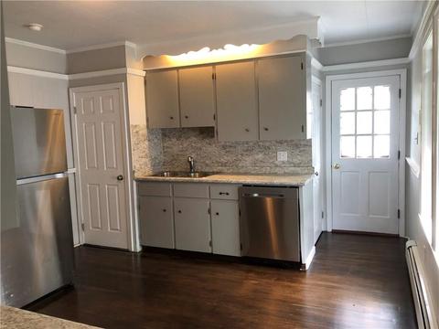 31 Kermit St, Woonsocket, RI 02895 photo 10