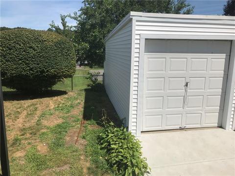 31 Kermit St, Woonsocket, RI 02895 photo 22