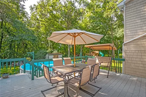 21 Robin Way, Westerly, RI 02891 photo 10