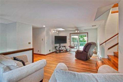 21 Robin Way, Westerly, RI 02891 photo 8
