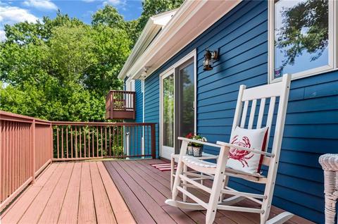 79 Glen Dr, Warwick, RI 02889 photo 14