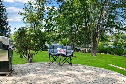 79 Glen Dr, Warwick, RI 02889 photo 32