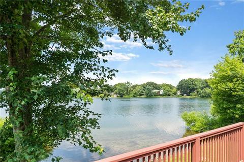79 Glen Dr, Warwick, RI 02889 photo 19