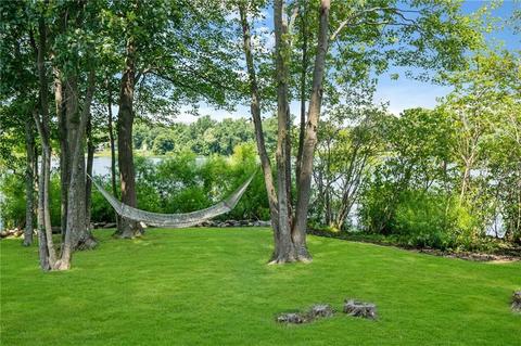 79 Glen Dr, Warwick, RI 02889 photo 33