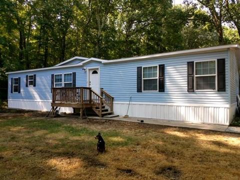 11 Hillside Dr, Mapleville, RI 02839 photo 1