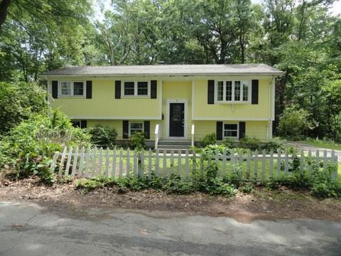 2 Ridgeway Ave, Warwick, RI 02889 photo 1