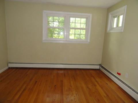 2 Ridgeway Ave, Warwick, RI 02889 photo 15