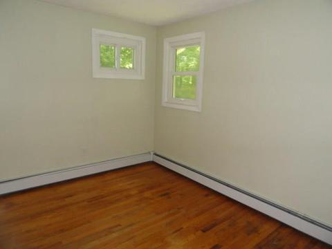 2 Ridgeway Ave, Warwick, RI 02889 photo 13