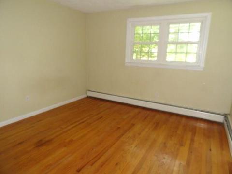 2 Ridgeway Ave, Warwick, RI 02889 photo 12