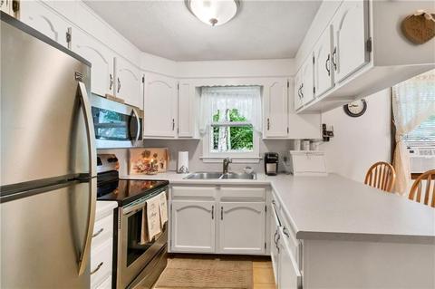 51 Cedar Grove Dr, Exeter, RI 02822 photo 9