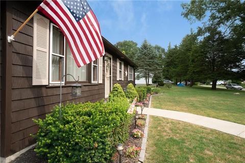 51 Cedar Grove Dr, Exeter, RI 02822 photo 4