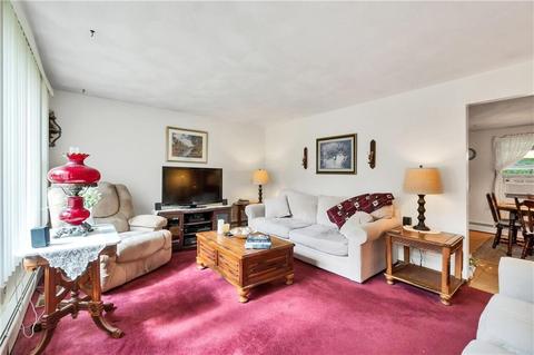 51 Cedar Grove Dr, Exeter, RI 02822 photo 5