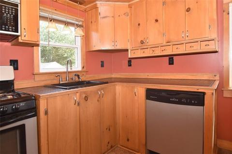 166 Welfare Ave, Warwick, RI 02888 photo 5