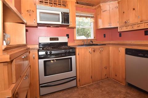 166 Welfare Ave, Warwick, RI 02888 photo 4