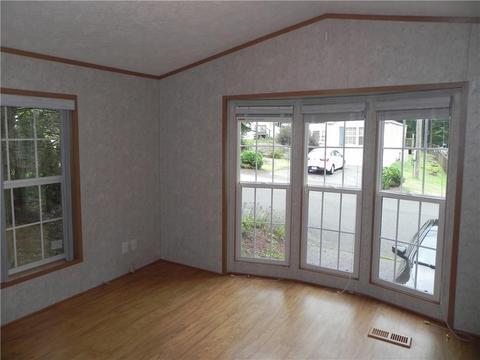 30 Maplewood Dr, Mapleville, RI 02839 photo 26