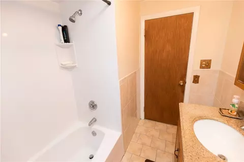 16 Vera Rd, Coventry, RI 02816 photo 21