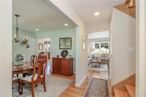 31 Piezzo Dr, Westerly, RI 02891 photo 5