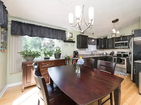 67 Vanstone Ave, Warwick, RI 02889 photo 7