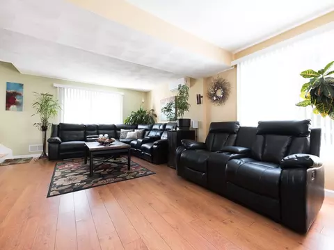 67 Vanstone Ave, Warwick, RI 02889 photo 12