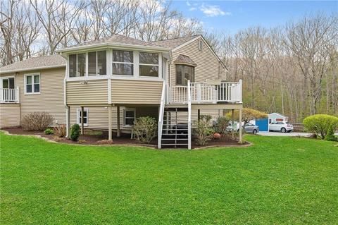 10 Stone Gate Dr, Coventry, RI 02816 photo 2