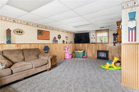 10 Stone Gate Dr, Coventry, RI 02816 photo 11