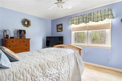 10 Stone Gate Dr, Coventry, RI 02816 photo 12