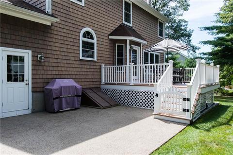 31 Arbor Dr, Coventry, RI 02816 photo 4