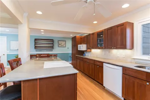 15 Urso Dr, Westerly, RI 02891 photo 5