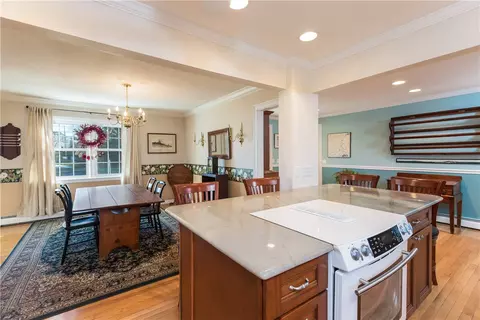 15 Urso Dr, Westerly, RI 02891 photo 8