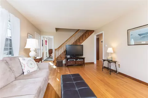 15 Urso Dr, Westerly, RI 02891 photo 10