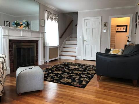 98 Chambly Ave, Warwick, RI 02888 photo 2
