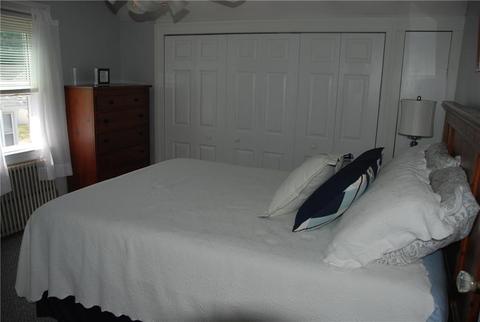98 Chambly Ave, Warwick, RI 02888 photo 11