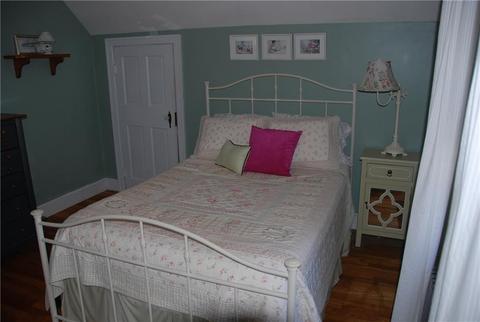 98 Chambly Ave, Warwick, RI 02888 photo 13