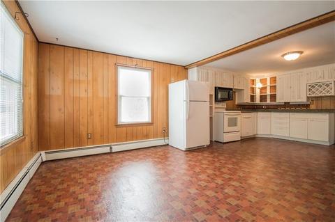 15 Eldridge Ave, Warwick, RI 02886 photo 4