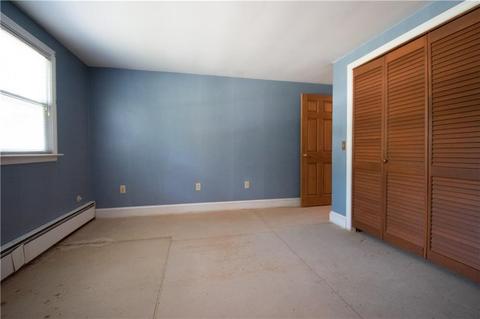 15 Eldridge Ave, Warwick, RI 02886 photo 10