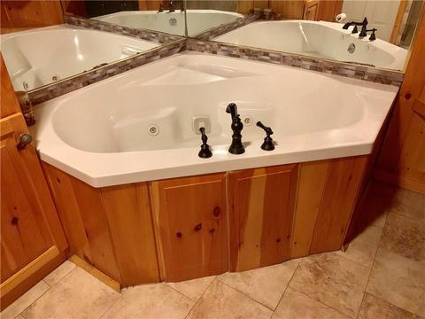 33 Saint Barnabe St, Woonsocket, RI 02895 photo 14