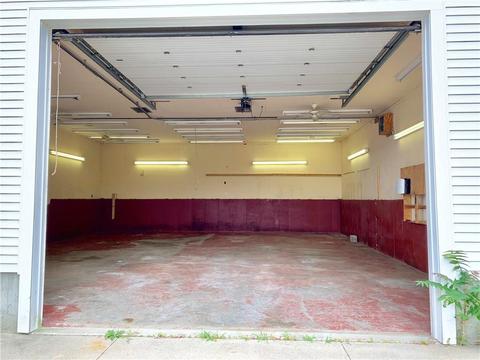 33 Saint Barnabe St, Woonsocket, RI 02895 photo 28
