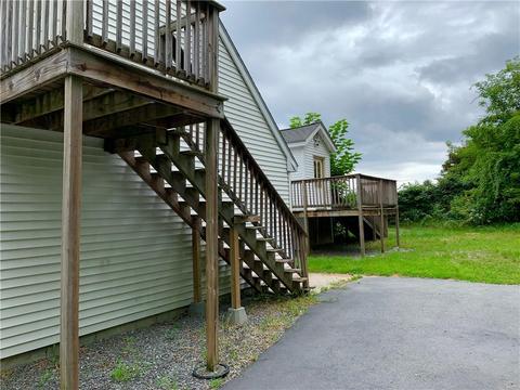 33 Saint Barnabe St, Woonsocket, RI 02895 photo 25