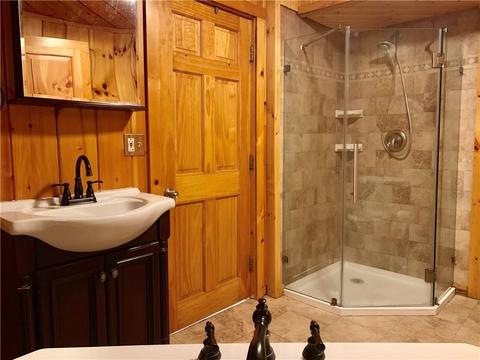 33 Saint Barnabe St, Woonsocket, RI 02895 photo 15