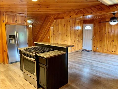 33 Saint Barnabe St, Woonsocket, RI 02895 photo 4