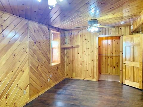 33 Saint Barnabe St, Woonsocket, RI 02895 photo 11