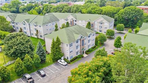 114 Mill St #201, Woonsocket, RI 02895 photo 2